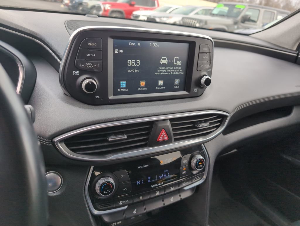 Used 2019 Hyundai Santa Fe Limited image 20