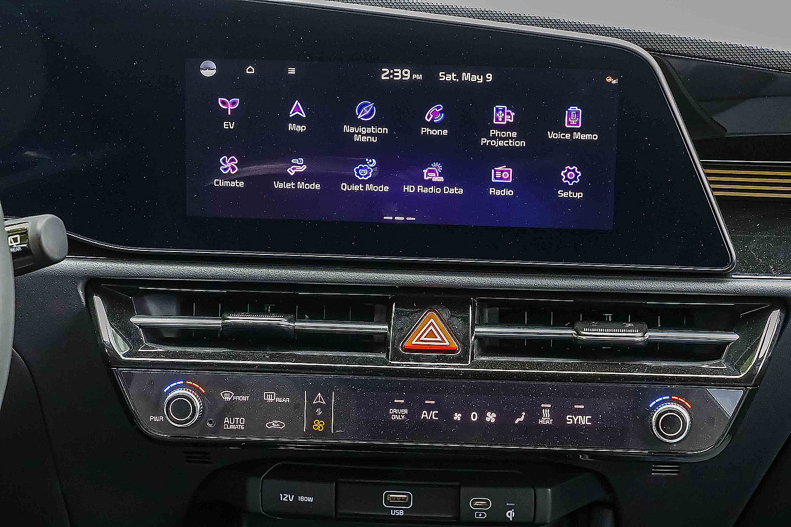 Certified 2025 Kia Niro Wind w/ Wind Preserve Package FWD image 11