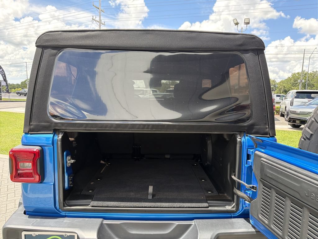 Used 2024 Jeep Wrangler Unlimited Sport AWD/4WD image 16