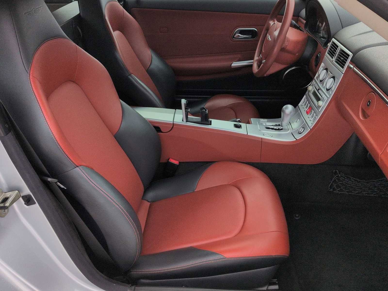 Used 2007 Chrysler Crossfire Limited image 19