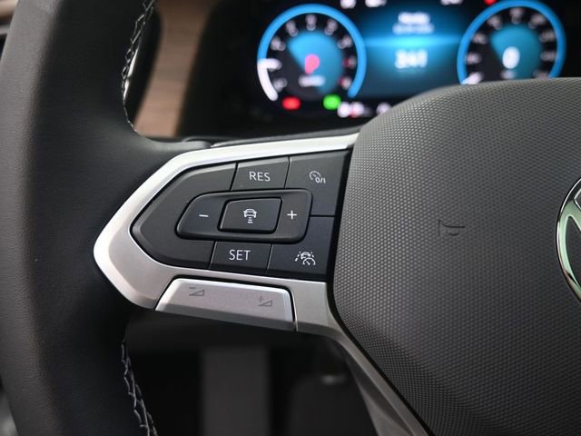 New 2026 Volkswagen Atlas SE image 7