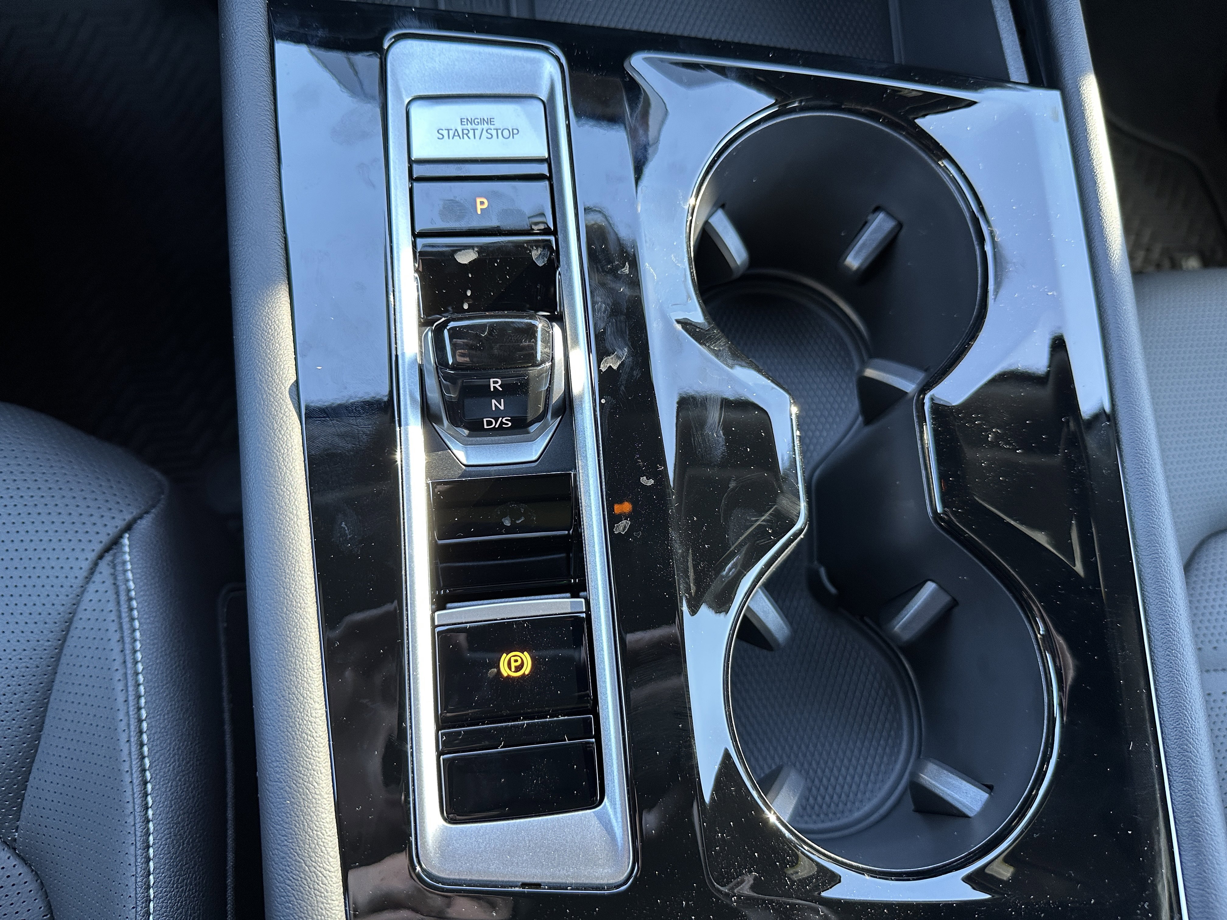New 2026 Volkswagen Atlas Cross Sport SEL R-Line image 20