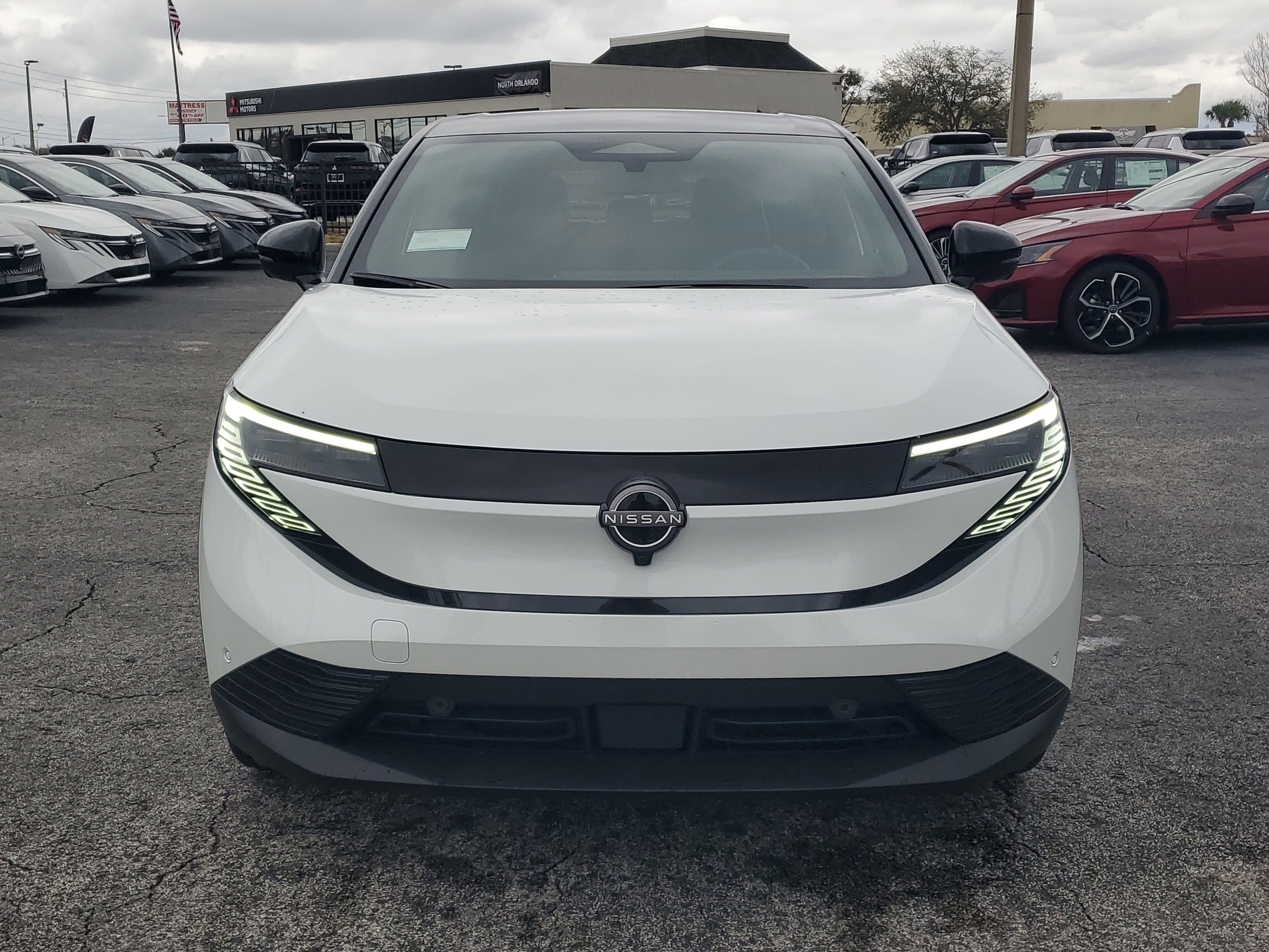 New 2026 Nissan Leaf SV+ w/ Floor Mat Package (SV+) FWD image 2