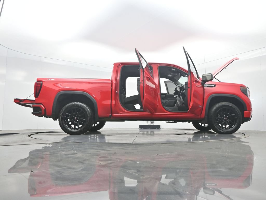 Used 2025 GMC Sierra 1500 Elevation w/ X31 Off-Road Package AWD/4WD image 44