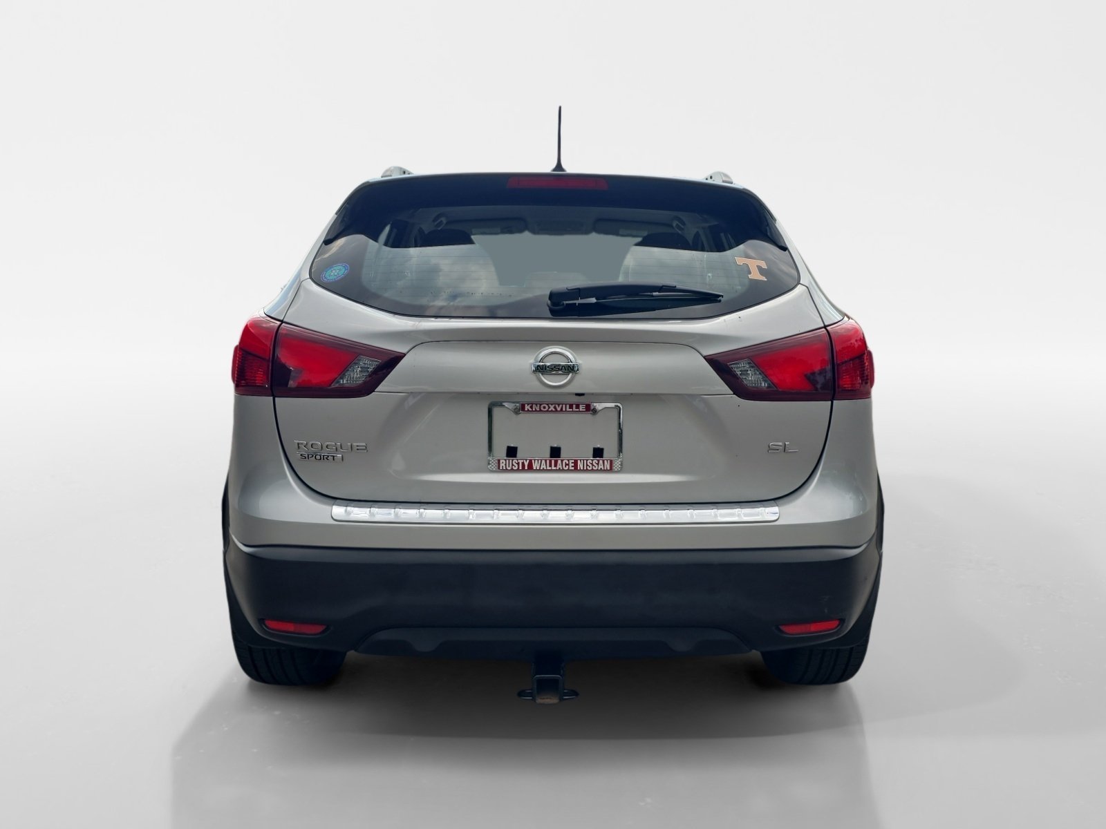 Used 2018 Nissan Rogue Sport SL FWD image 4