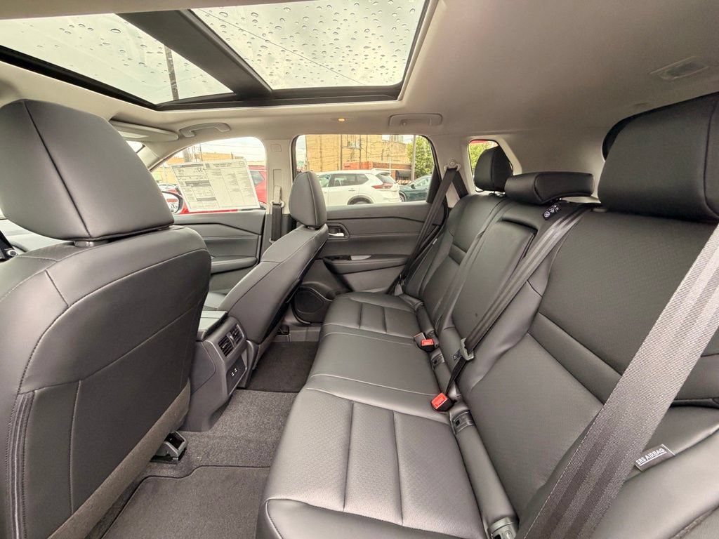 New 2026 Nissan Rogue Dark Armor FWD image 16