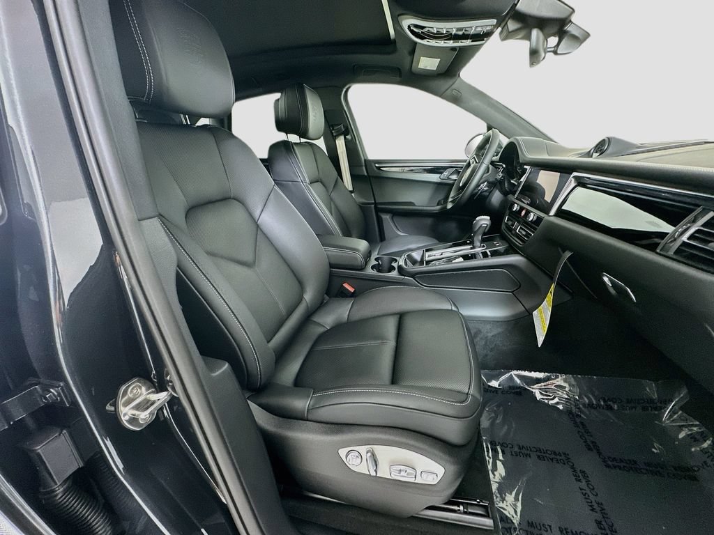 New 2026 Porsche Macan S AWD/4WD image 30