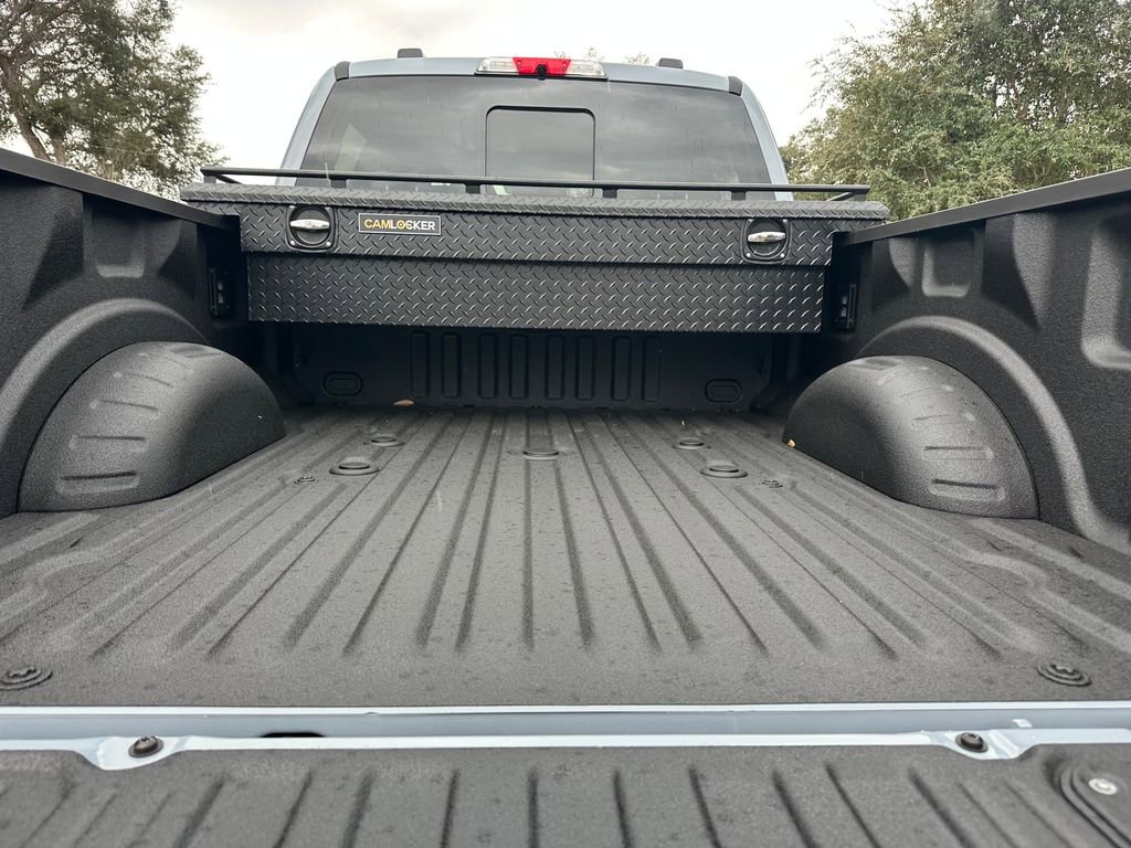 New 2026 Ford F250 Lariat w/ Black Appearance Package image 49