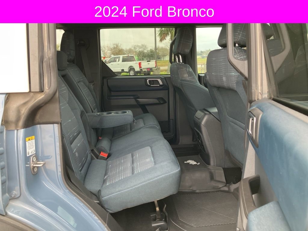Used 2024 Ford Bronco Heritage Edition image 15