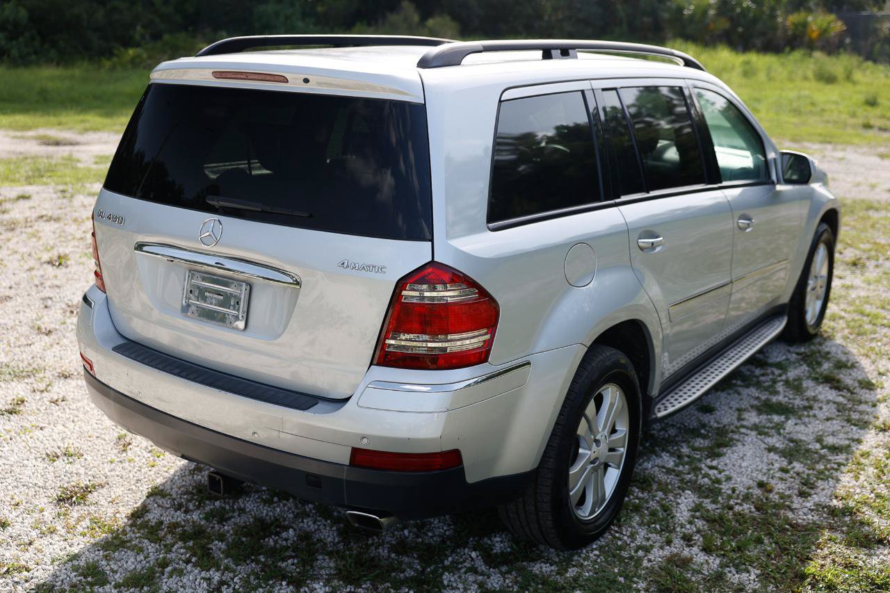 Used 2009 Mercedes-Benz GL 450 4MATIC image 11