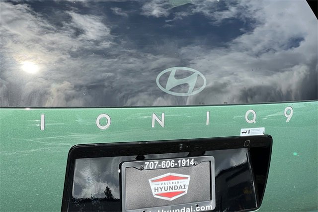 New 2026 Hyundai Ioniq 9 SEL image 9