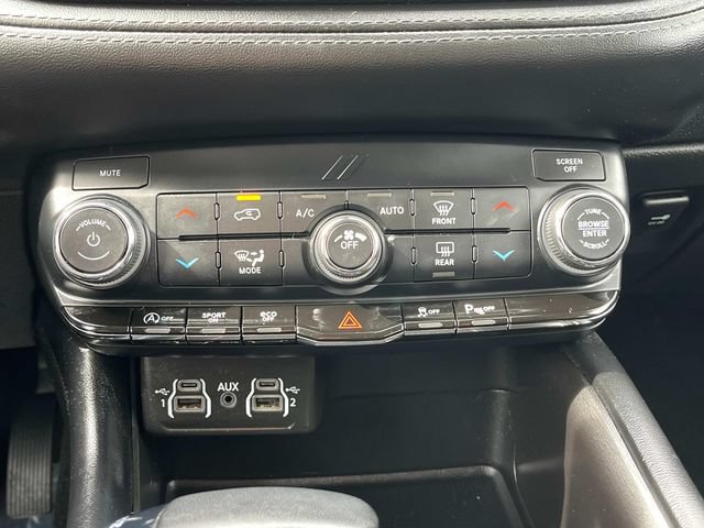 Certified 2021 Dodge Durango SXT AWD/4WD image 33