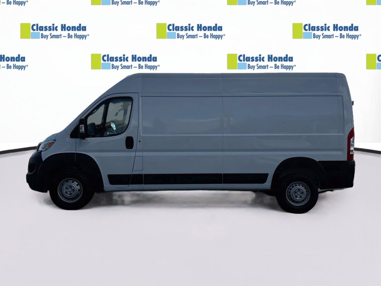 Used 2025 RAM ProMaster 2500 w/ Convenience Group FWD image 4