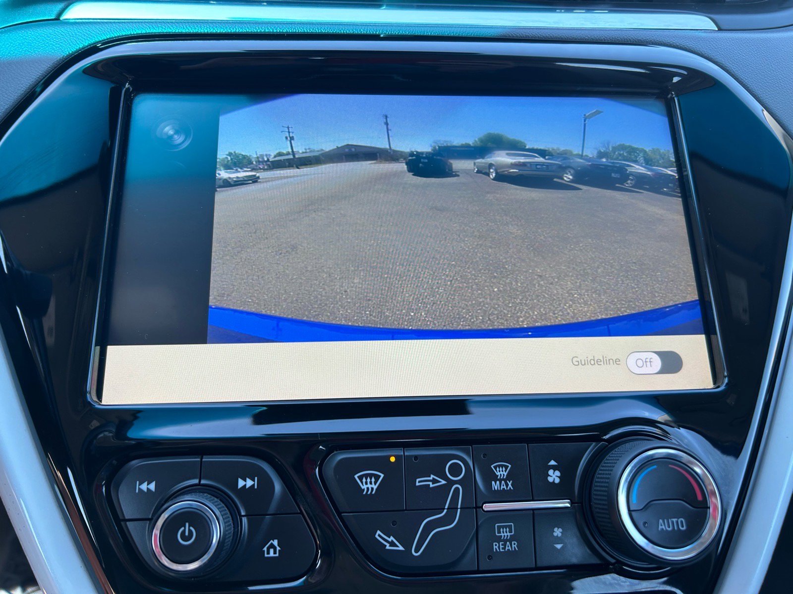 Used 2020 Chevrolet Bolt LT FWD image 24