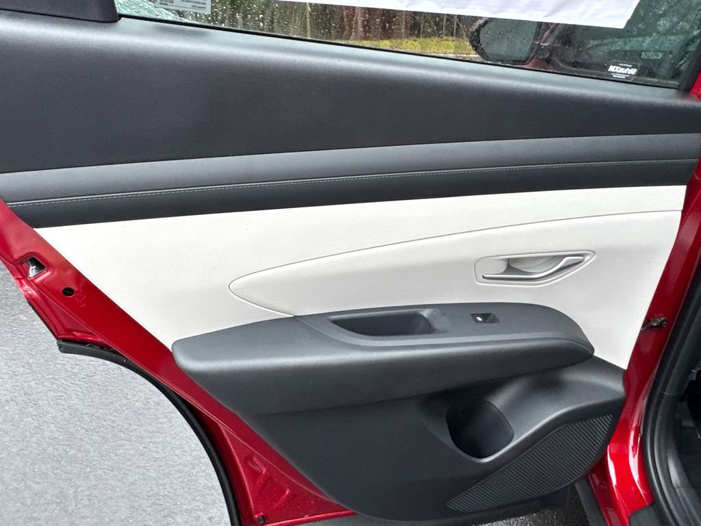 New 2026 Hyundai Tucson SEL image 11