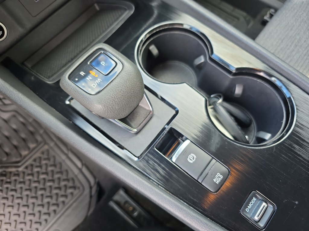 Used 2021 Nissan Rogue S FWD image 29