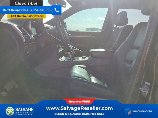Used 2019 Jeep Grand Cherokee Limited AWD/4WD image 9