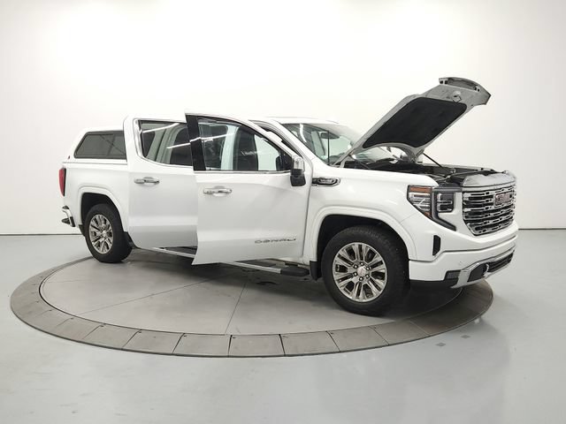 Used 2023 GMC Sierra 1500 Denali AWD/4WD image 10