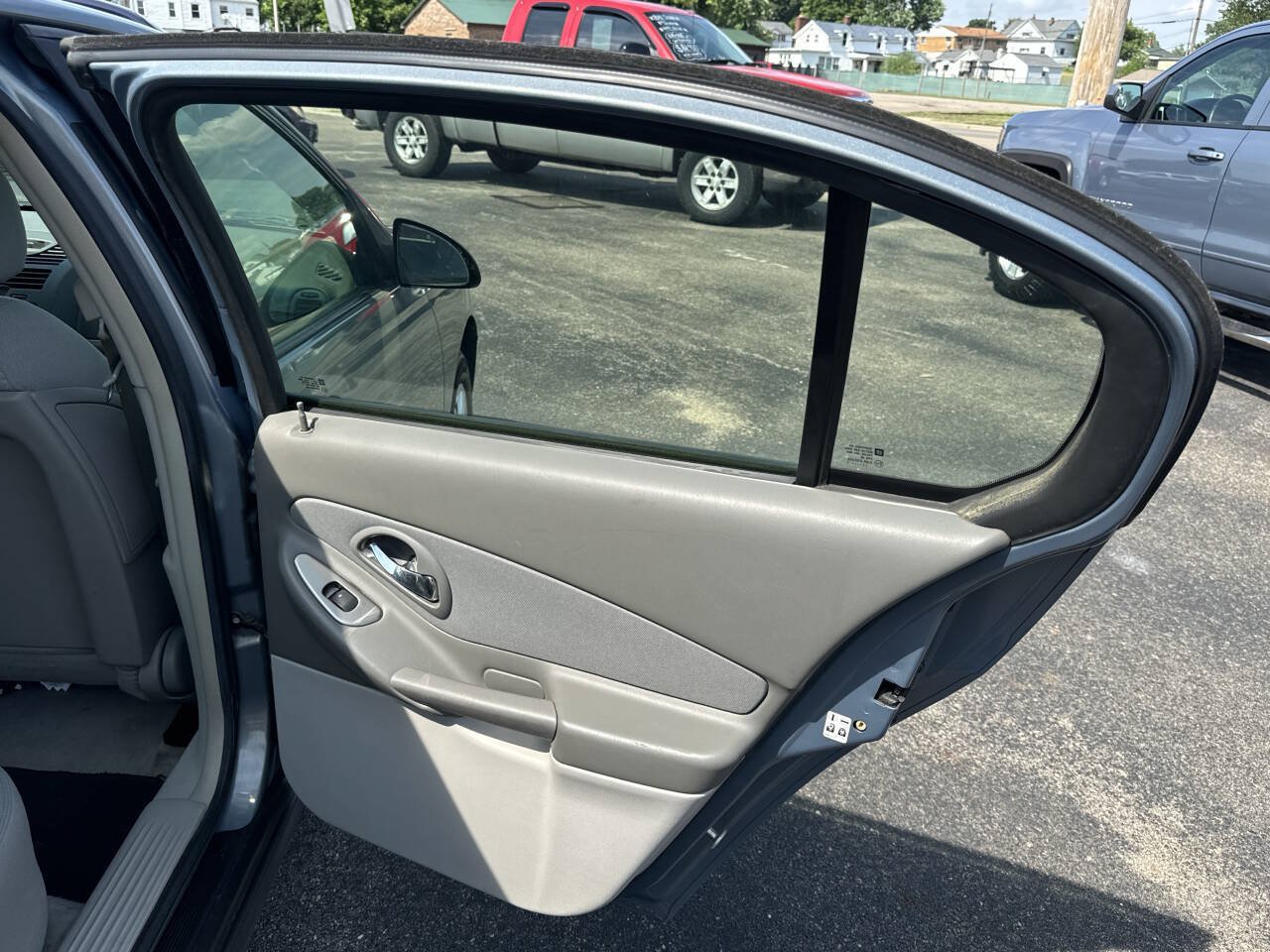 Used 2007 Chevrolet Malibu LS w/ Enhanced Safety Package FWD image 36