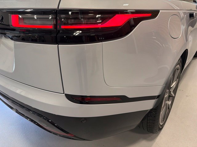 Used 2025 Land Rover Range Rover Velar Dynamic SE AWD/4WD image 38