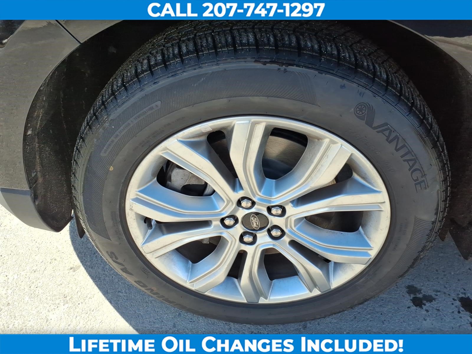 Used 2024 Ford Edge Titanium AWD/4WD image 9