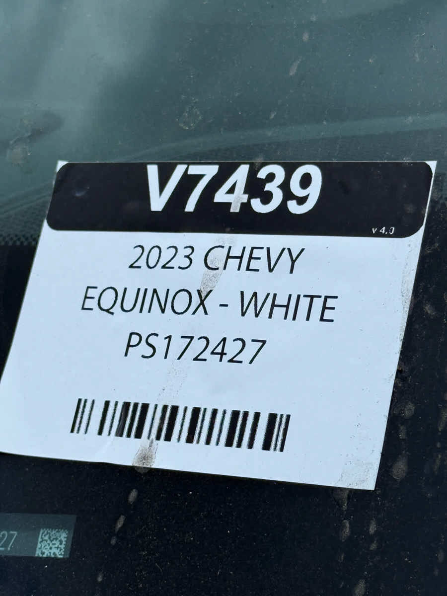 Used 2023 Chevrolet Equinox LT FWD image 30