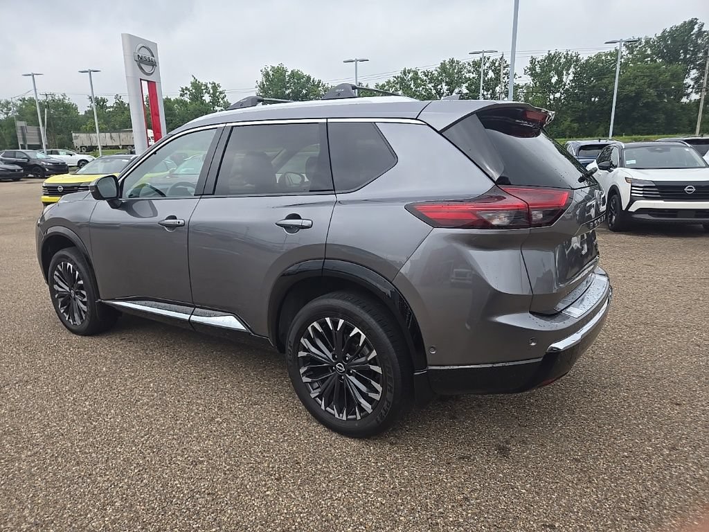 Used 2025 Nissan Rogue Platinum w/ Platinum Premium Package AWD/4WD image 5