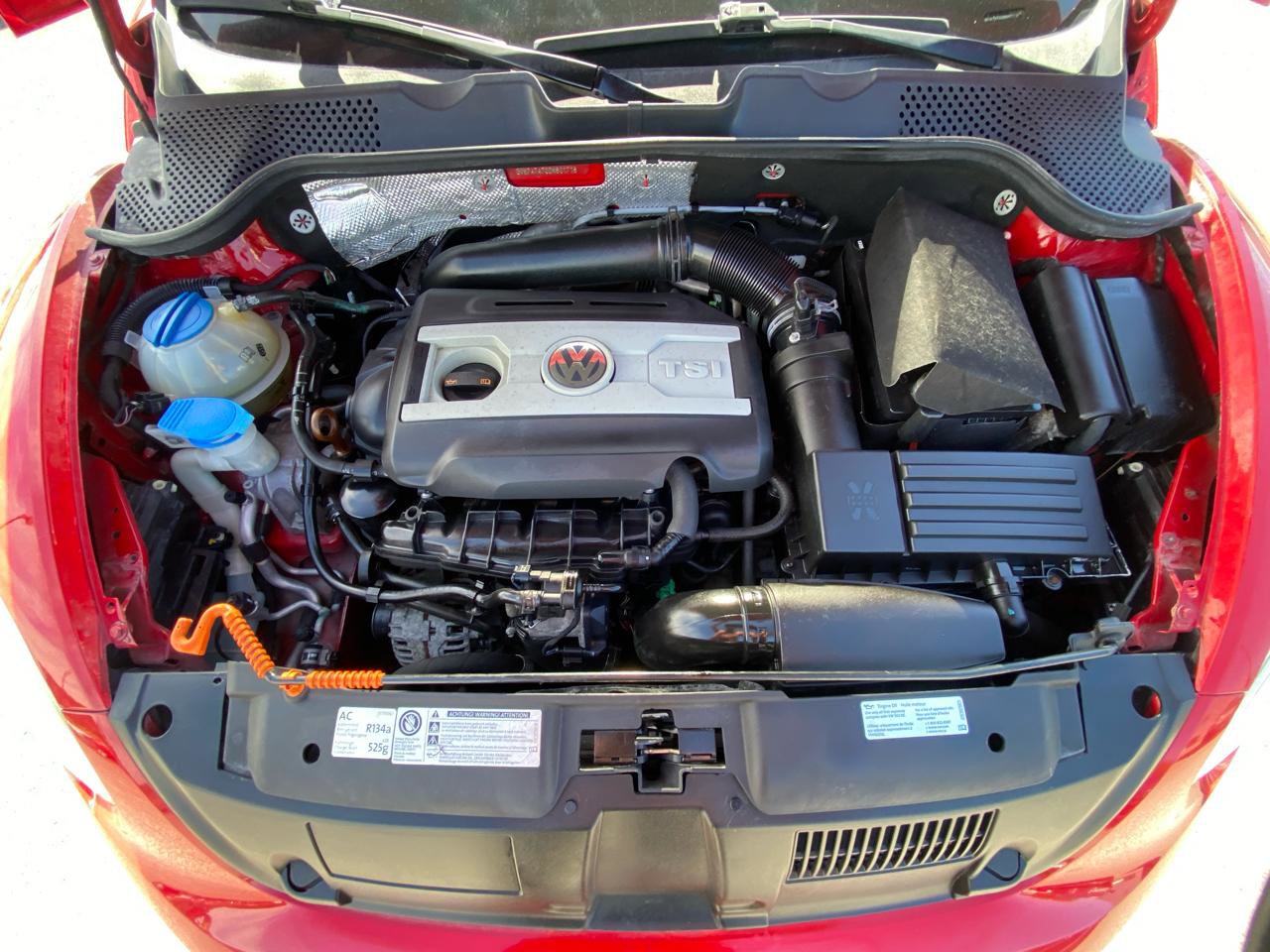Used 2013 Volkswagen Beetle 2.0T FWD image 25