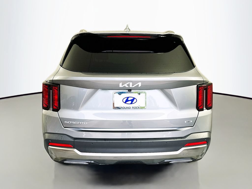 Used 2025 Kia Sorento EX w/ EX Panoramic Sunroof Package FWD image 6