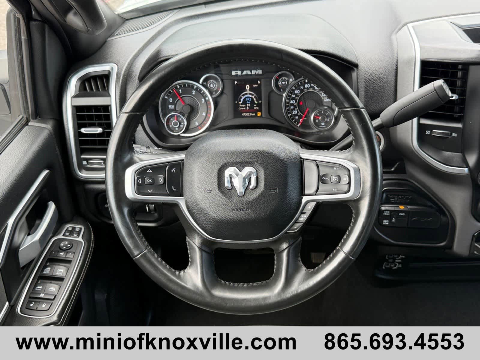 Used 2024 RAM 3500 Big Horn AWD/4WD image 24