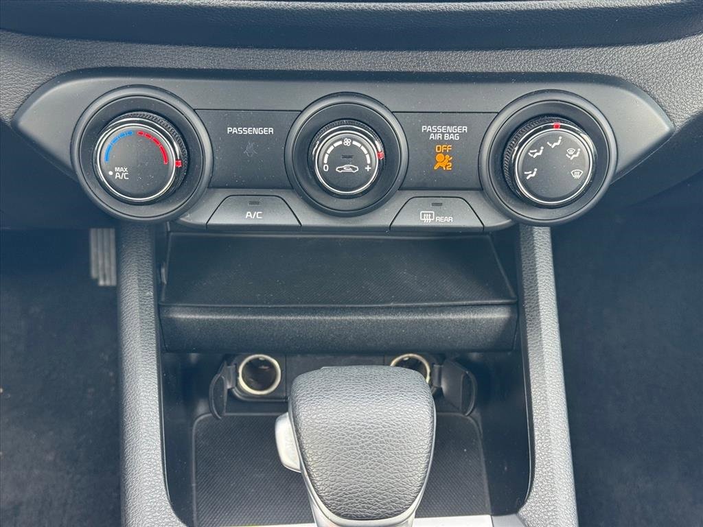 Used 2022 Kia Forte LXS image 13