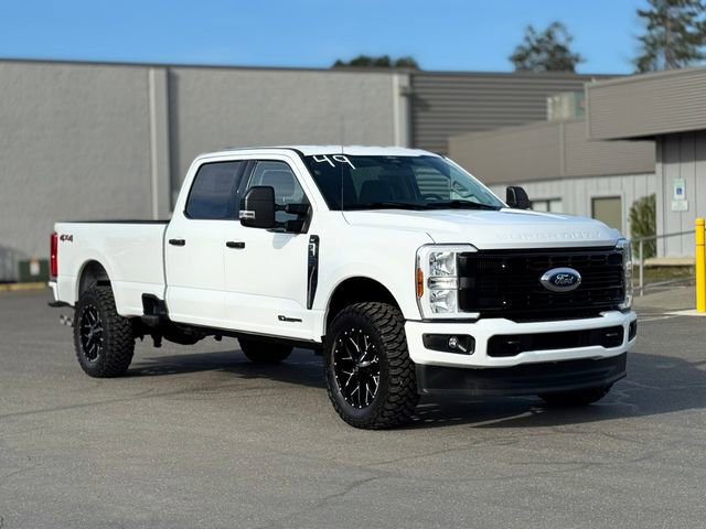 Used 2024 Ford F350 XLT AWD/4WD image 4