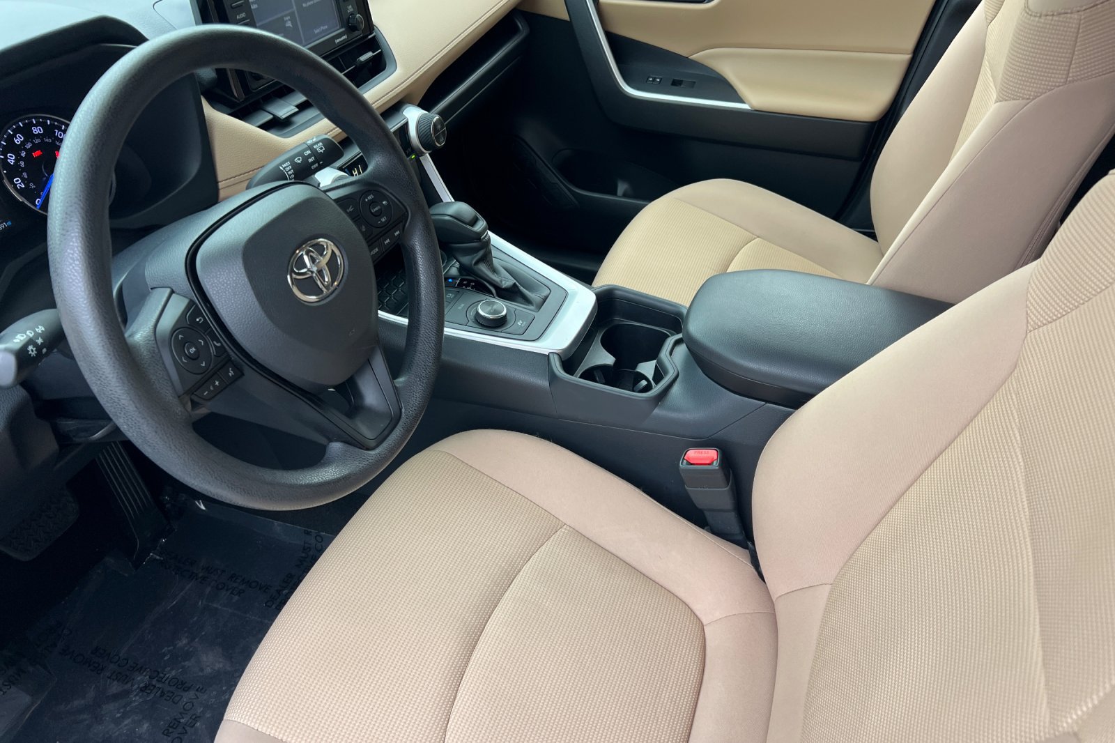 Certified 2020 Toyota RAV4 LE w/ All Weather Liner Package AWD/4WD image 10