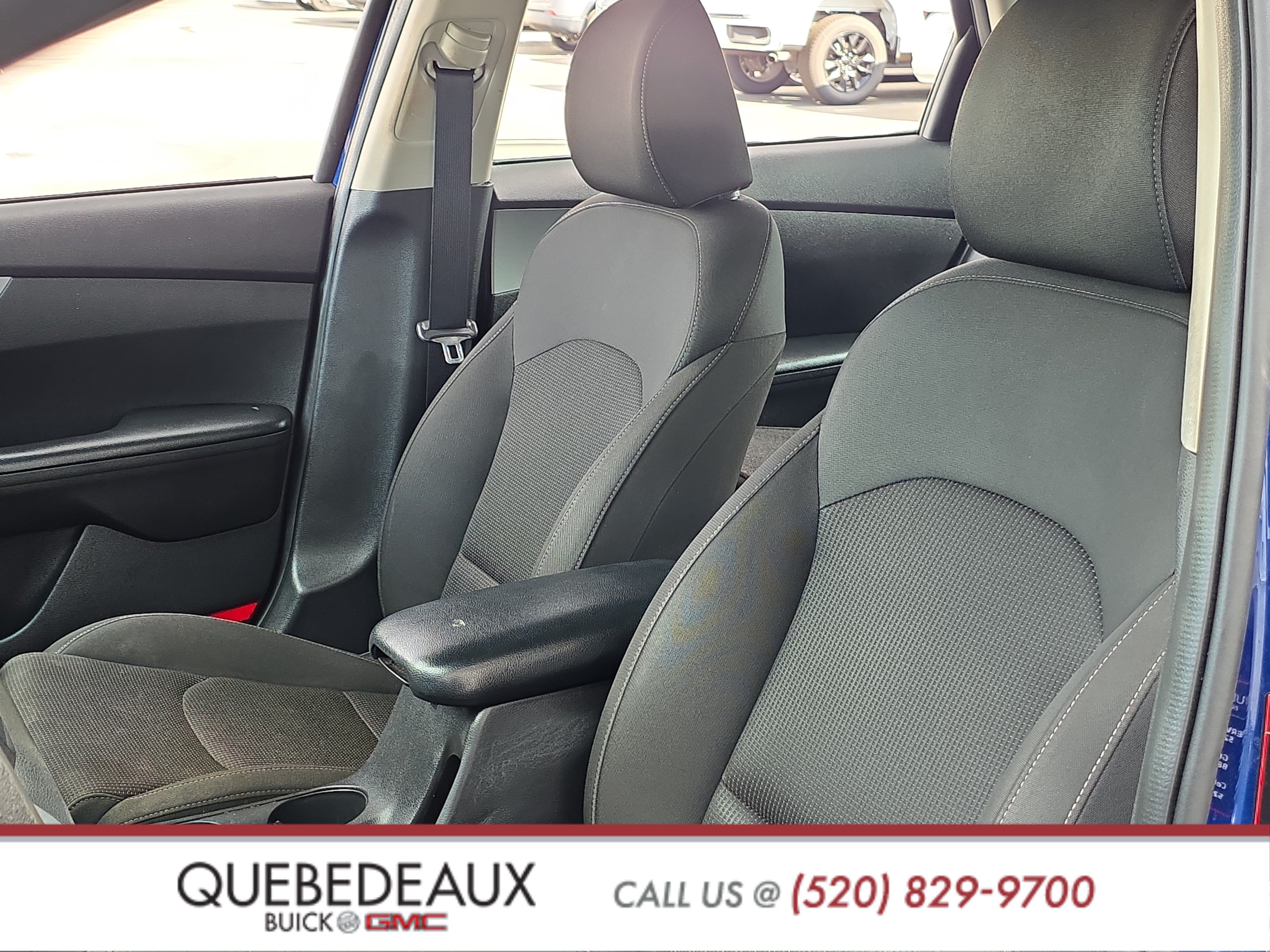 Used 2021 Kia Forte LXS FWD image 11