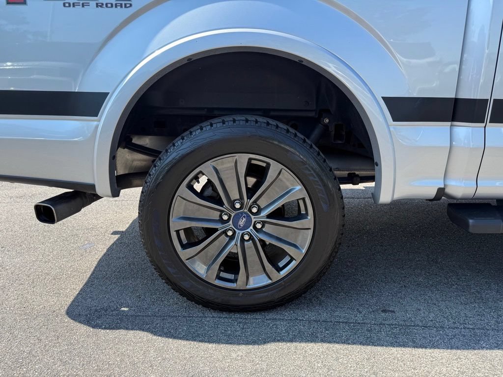 Used 2018 Ford F150 XLT w/ Equipment Group 302A Luxury AWD/4WD image 27