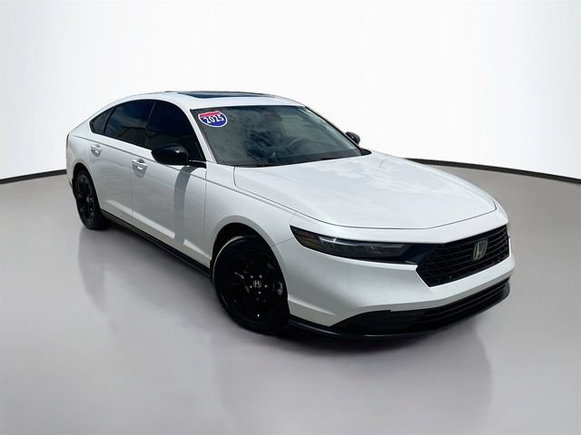Used 2025 Honda Accord SE image 2