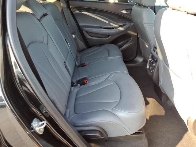 Used 2020 Buick Envision Premium w/ LPO, Active Package AWD/4WD image 22