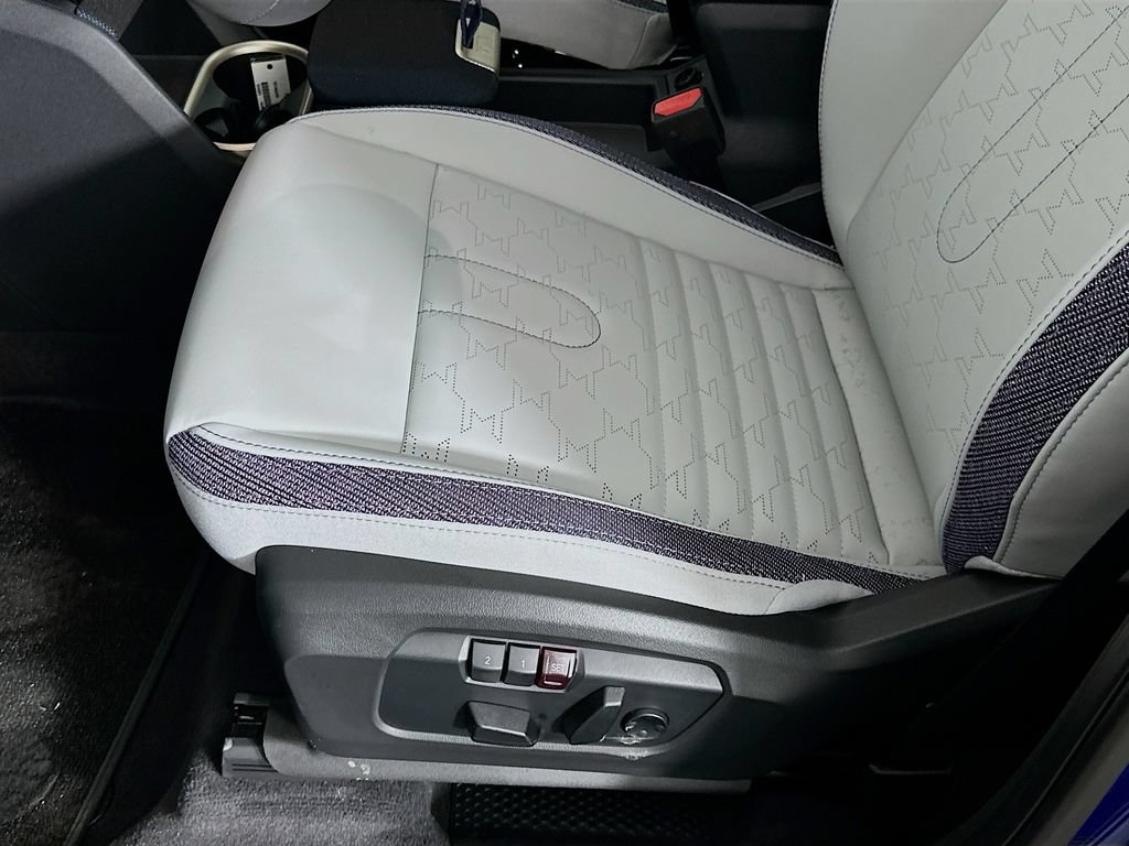 Certified 2025 MINI Cooper Countryman S AWD/4WD image 21