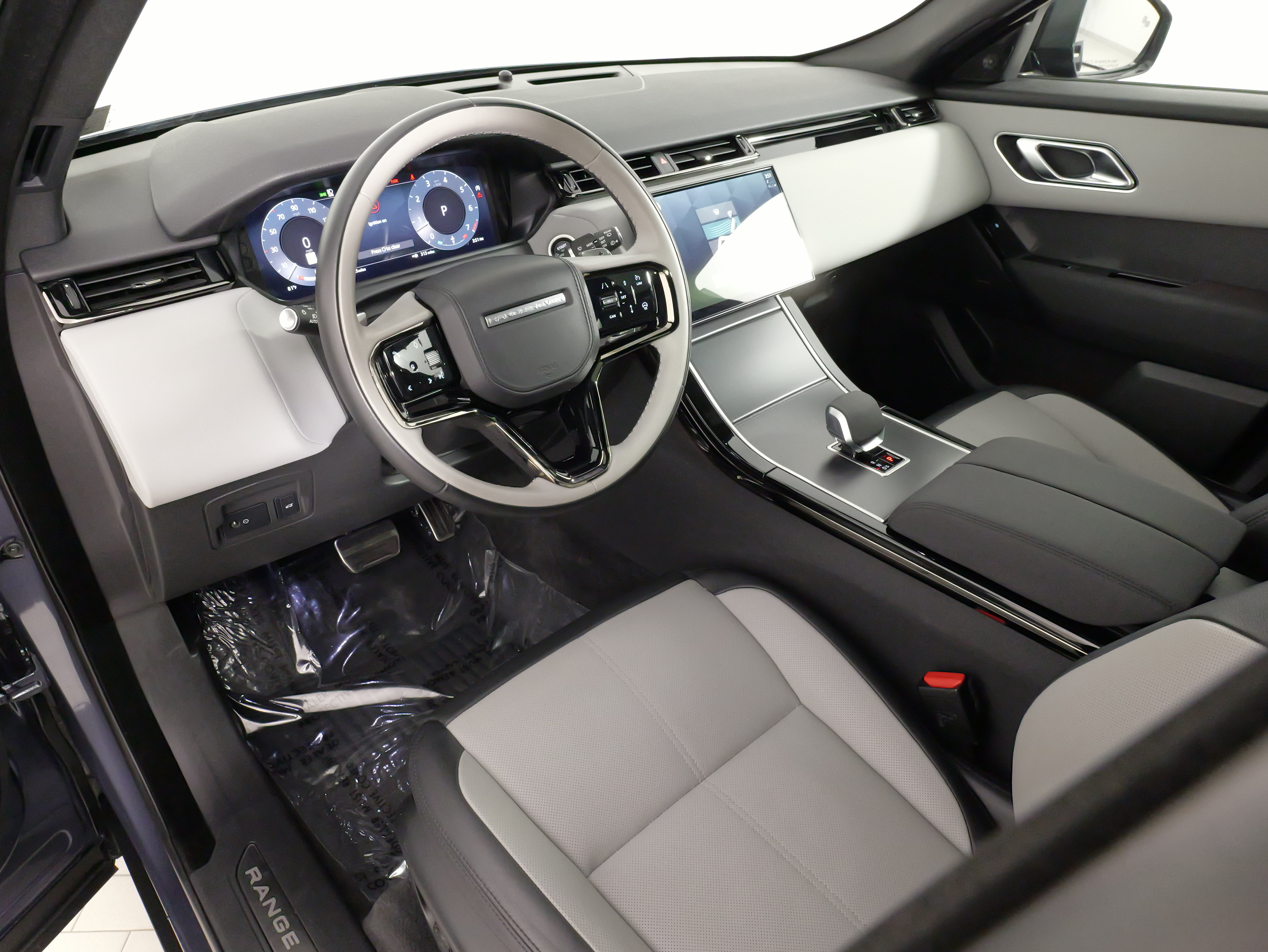 Used 2024 Land Rover Range Rover Velar Dynamic SE AWD/4WD image 27