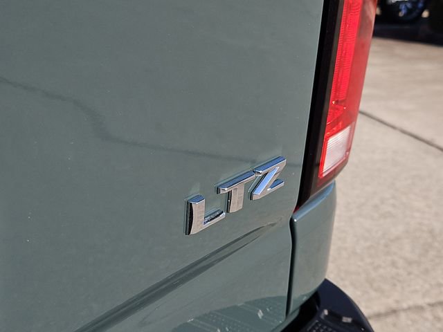 New 2026 Chevrolet Silverado 2500 LTZ w/ LTZ Convenience Package AWD/4WD image 6