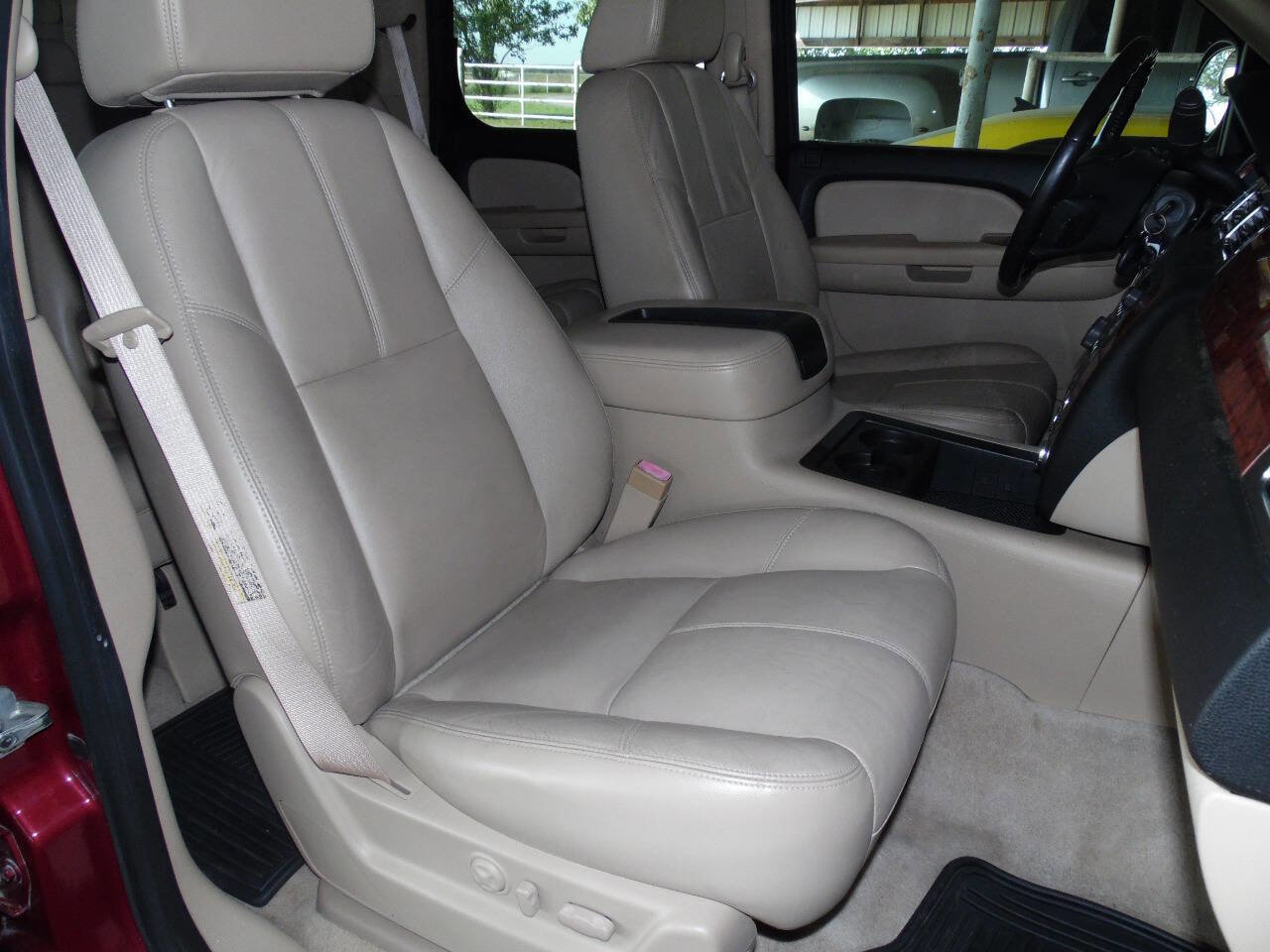 Used 2007 Chevrolet Tahoe LT w/ LT Preferred Equipment Group image 6