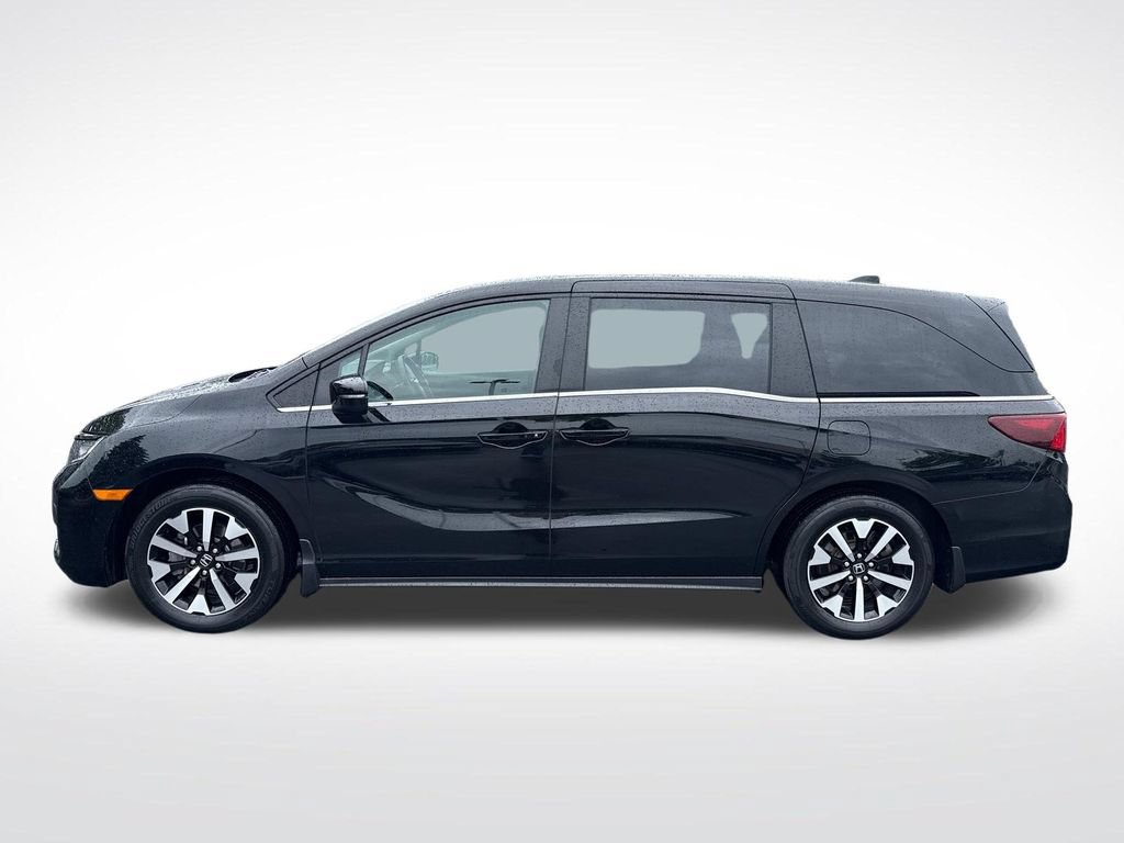Certified 2025 Honda Odyssey EX-L image 2
