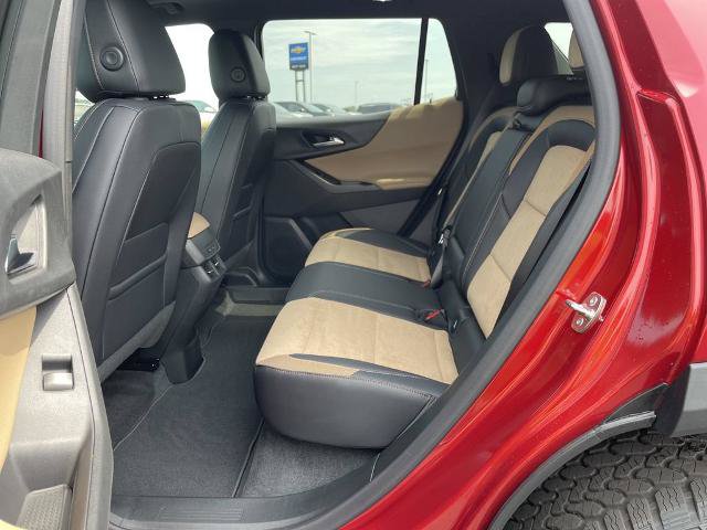 New 2026 Chevrolet Equinox ACTIV w/ Convenience Package III AWD/4WD image 23