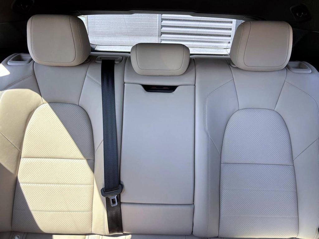 Used 2024 Porsche Macan 4 Electric image 38