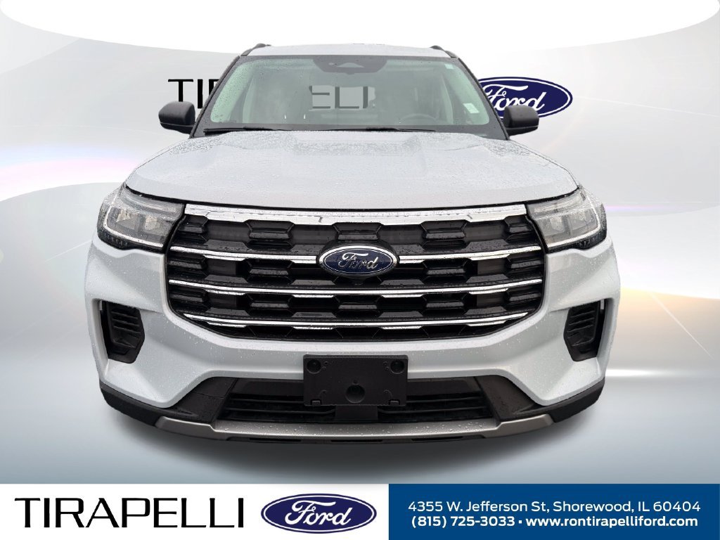Certified 2025 Ford Explorer Active AWD/4WD image 7