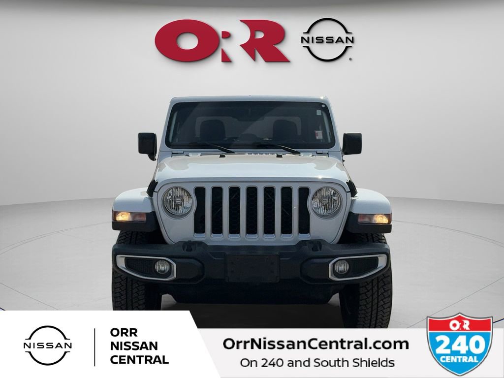 Used 2020 Jeep Gladiator Overland w/ Cold Weather Group image 2
