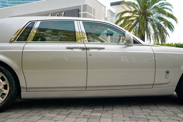 Used 2013 Rolls-Royce Phantom Sedan image 33