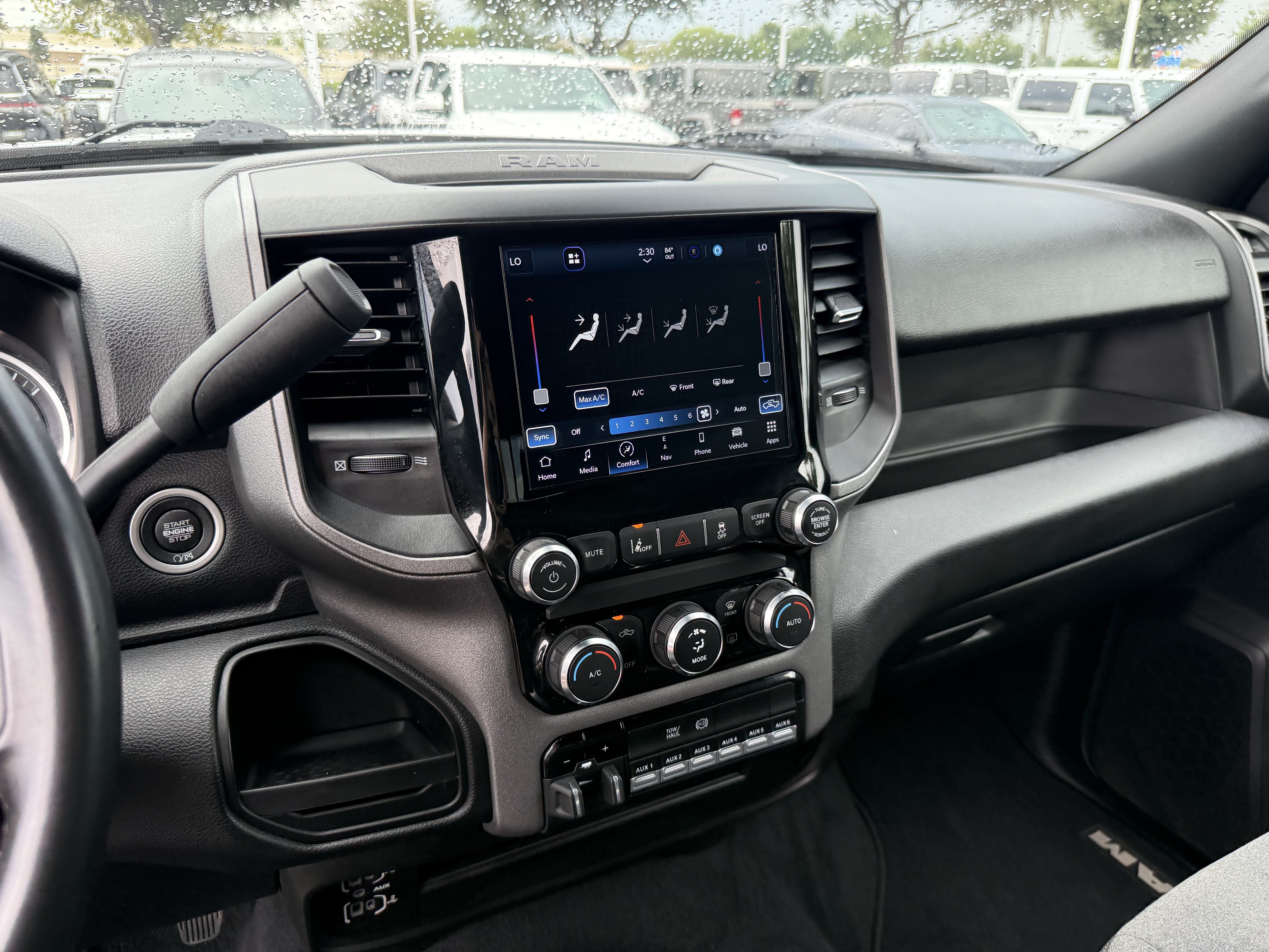 Used 2024 RAM 3500 Tradesman w/ Safety Group AWD/4WD image 19