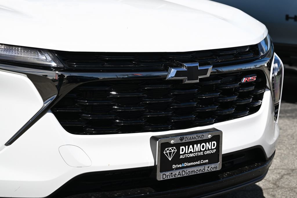 New 2026 Chevrolet Trax RS w/ Driver Confidence Package FWD image 11