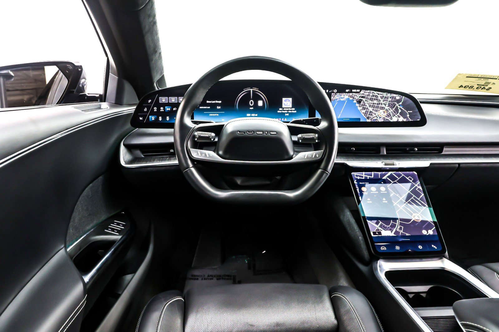 Used 2024 Lucid Air Touring image 5